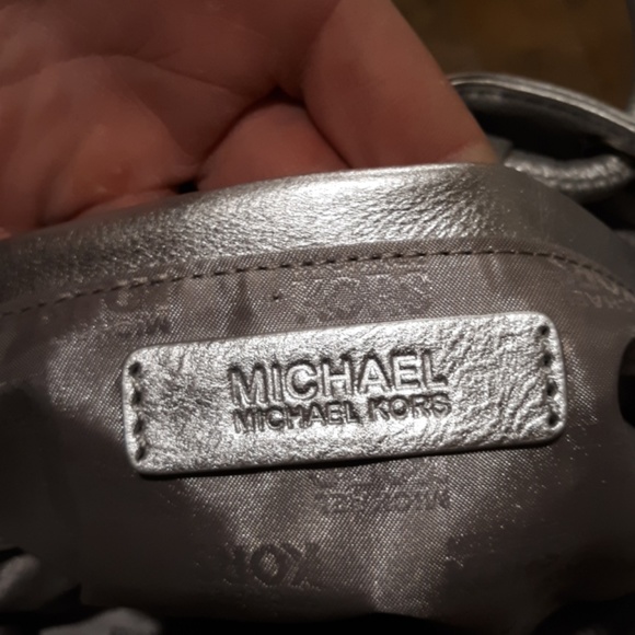 Michael Kors Studded Metallic Leather Tote Bag. - Picture 6 of 7